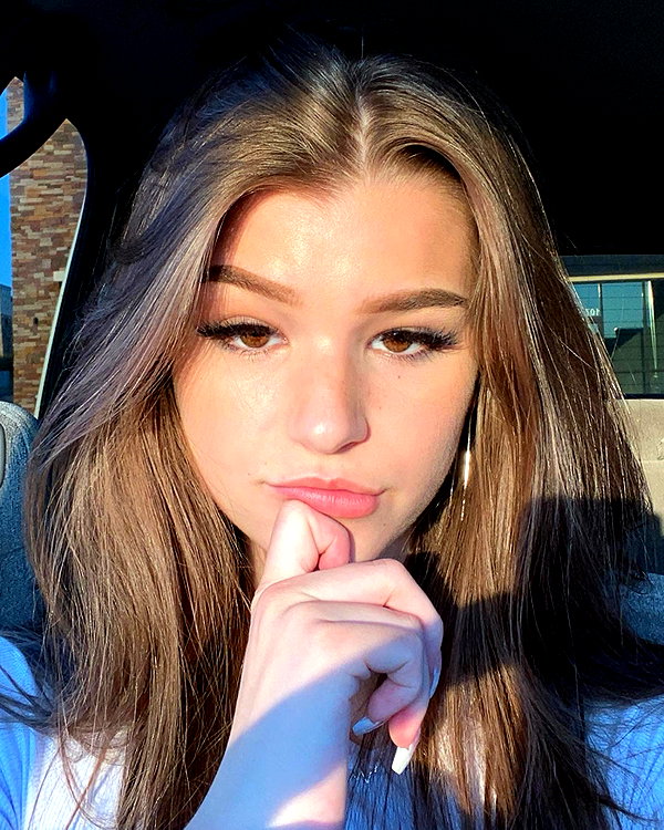 brookemonk instagram image archive image