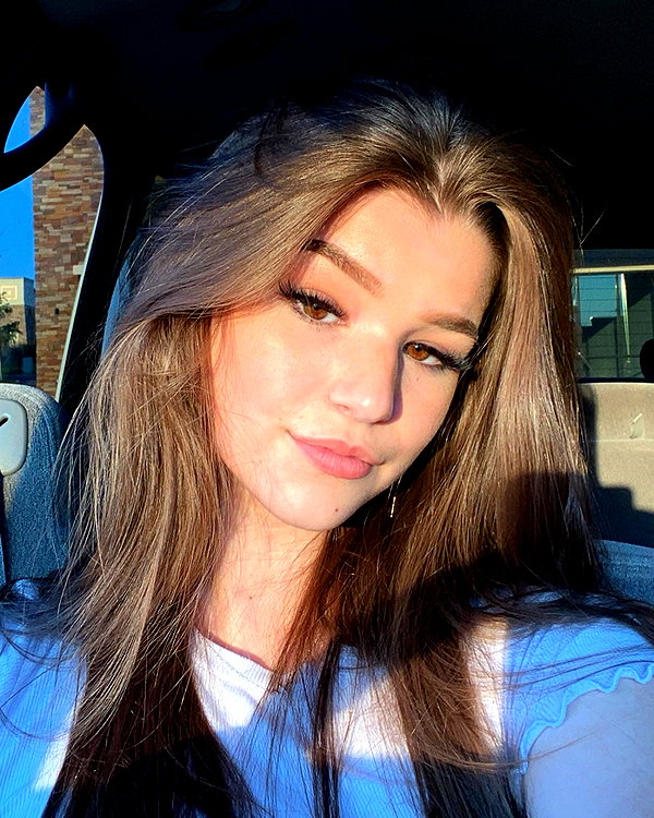 brookemonk instagram image archive image