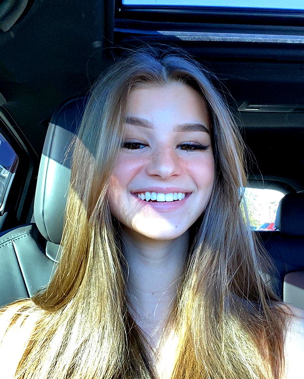brookemonk instagram image archive image