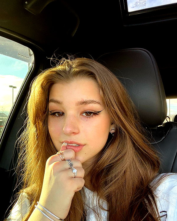 brookemonk instagram image archive image