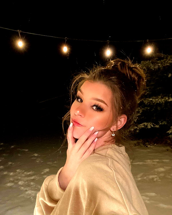 brookemonk instagram image archive image