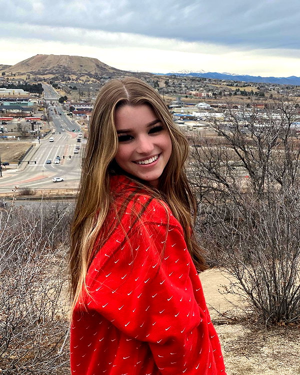 brookemonk instagram image archive image