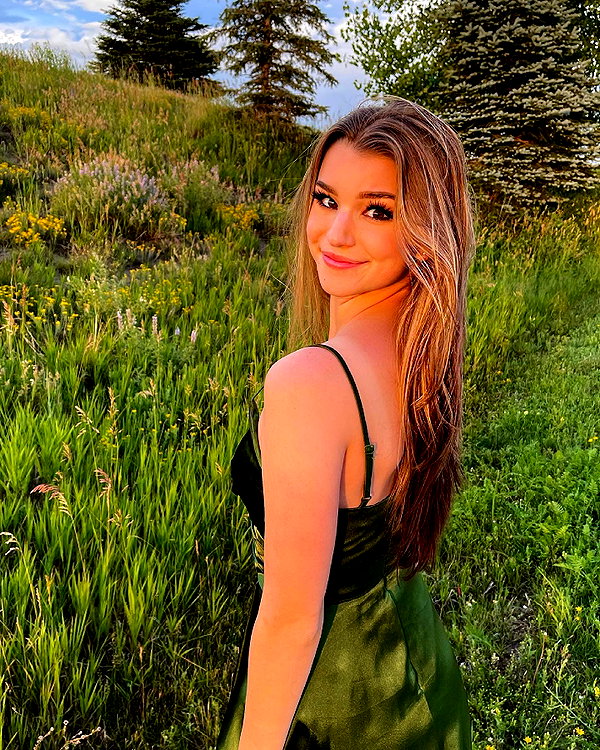 brookemonk instagram image archive image