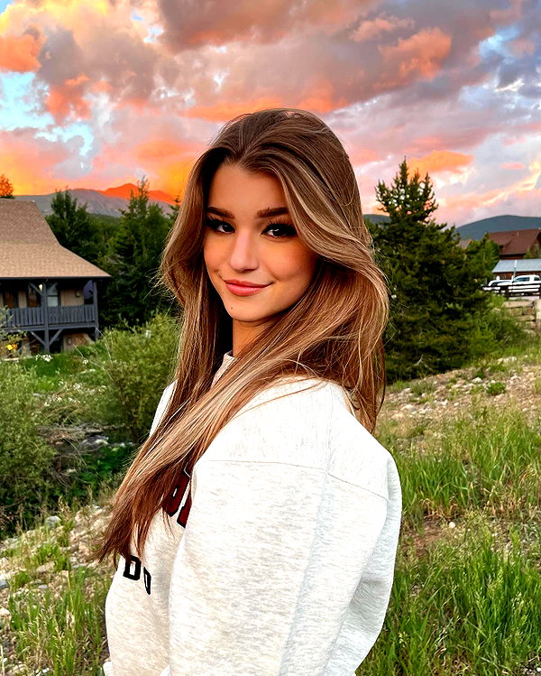 brookemonk instagram image archive image