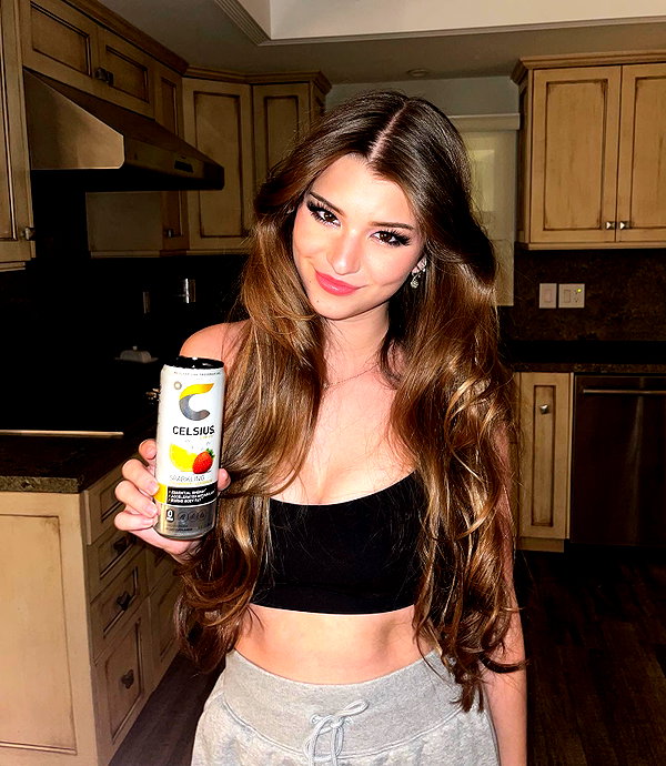 brookemonk instagram image archive image