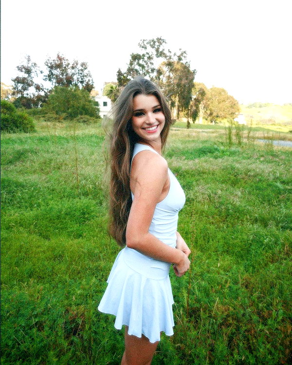 brookemonk instagram image archive image