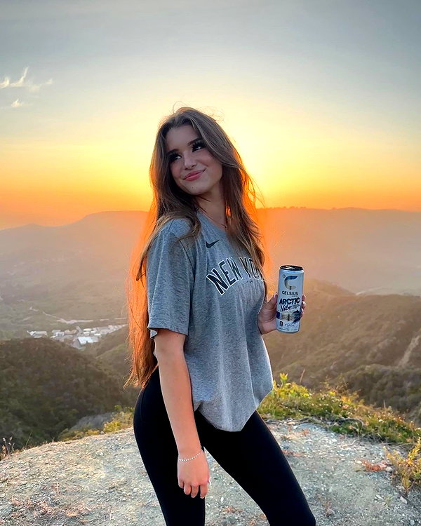 brookemonk instagram image archive image