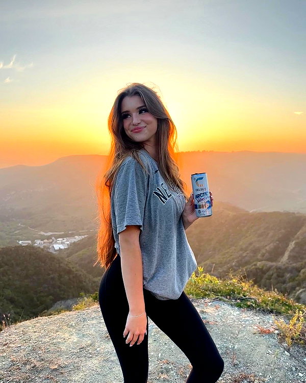 brookemonk instagram image archive image