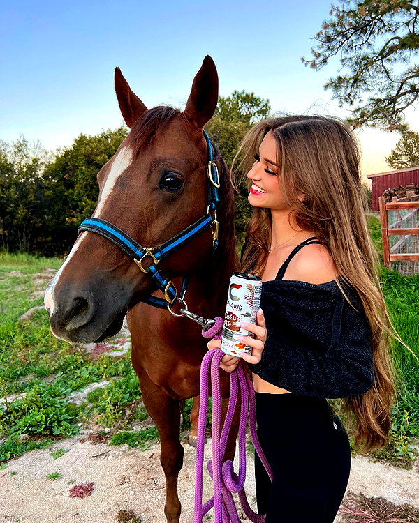 brookemonk instagram image archive image