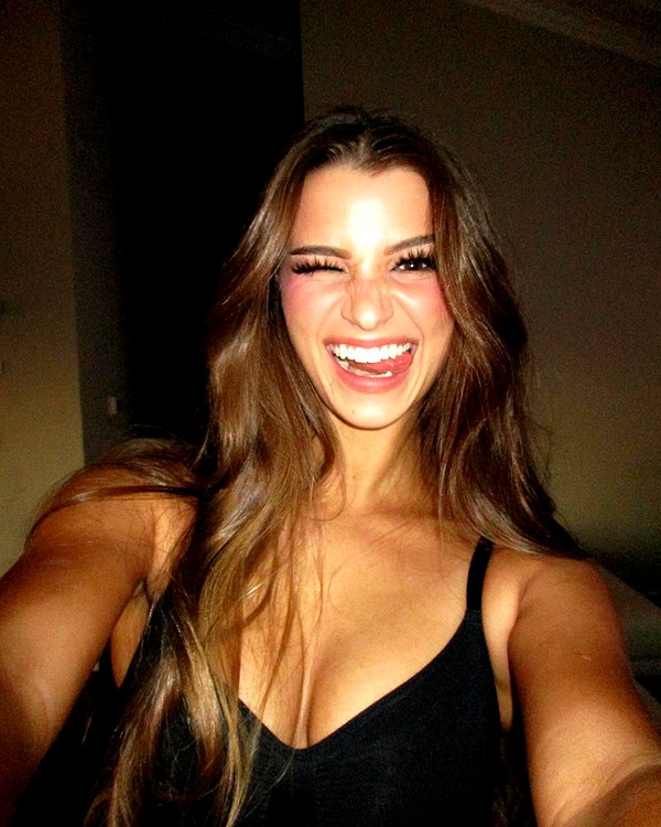 brookemonk instagram image archive image