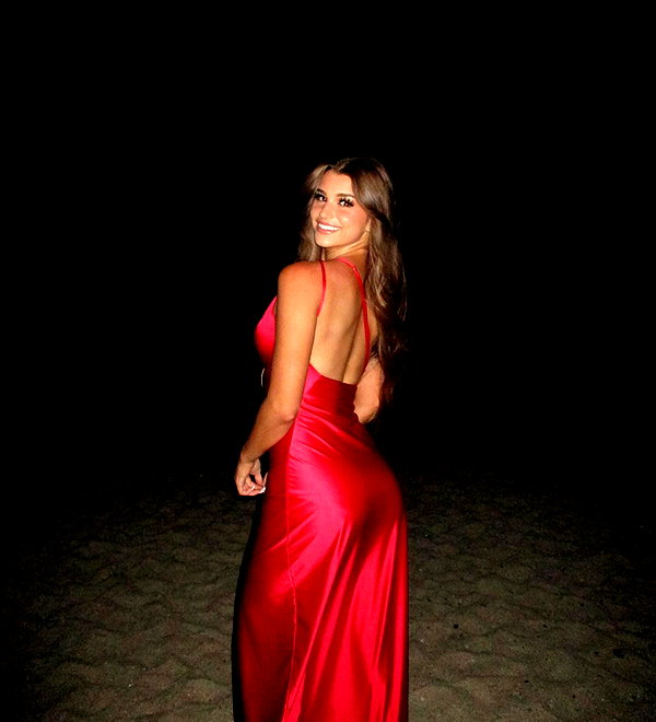 brookemonk instagram image archive image