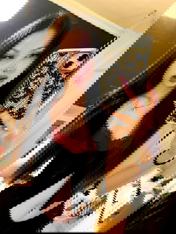 burcumsai burcumsai archive image