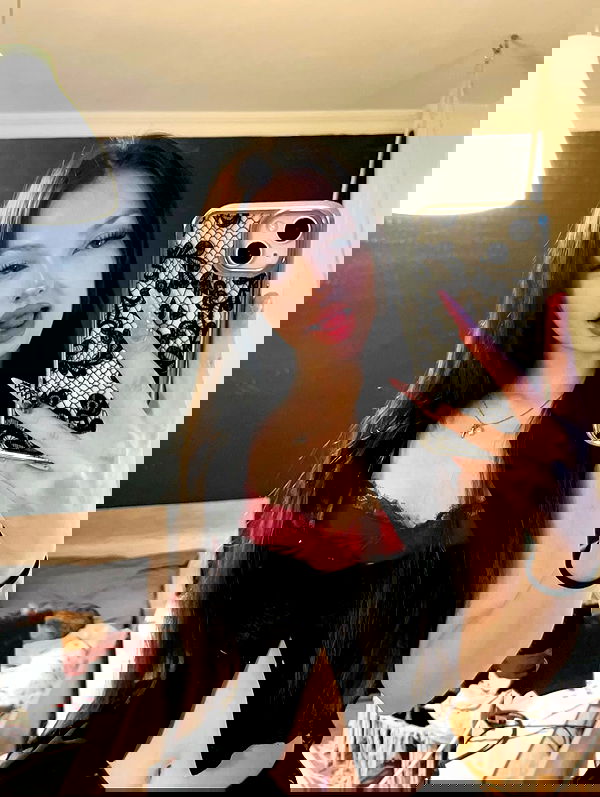 burcumsai burcumsai archive image