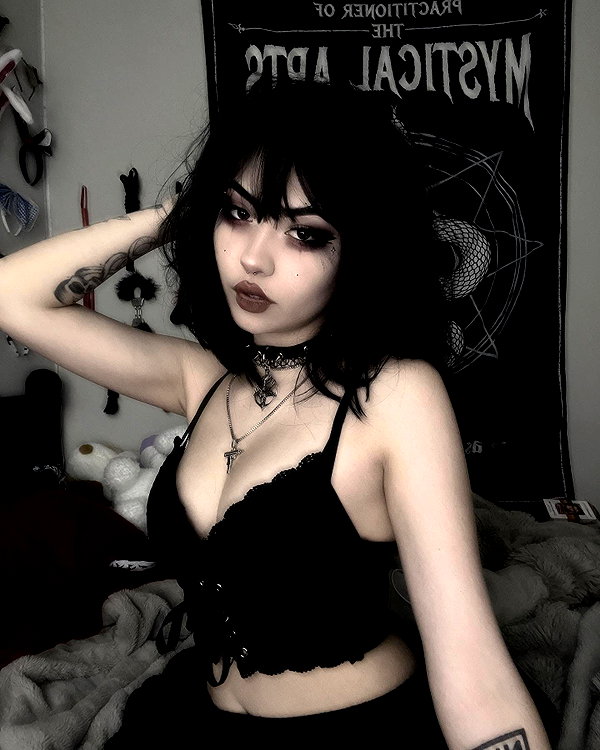 butterywaterboi instagram image archive image