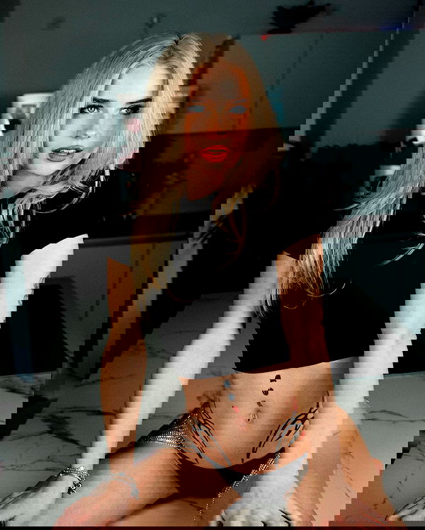 bymonamarie bymonamarie archive image