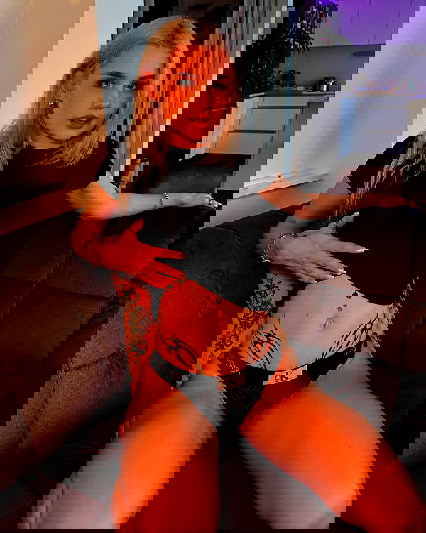 bymonamarie bymonamarie archive image