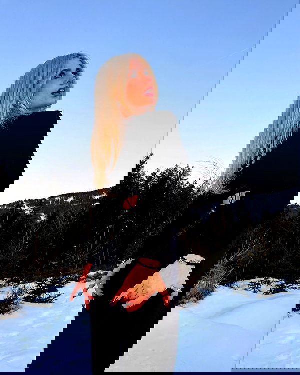 bymonamarie bymonamarie archive image