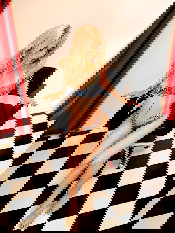 bymonamarie bymonamarie archive image