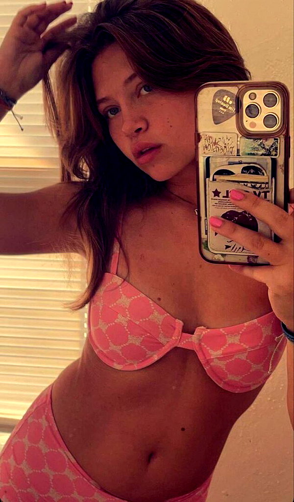 caitibugzz instagram image archive image