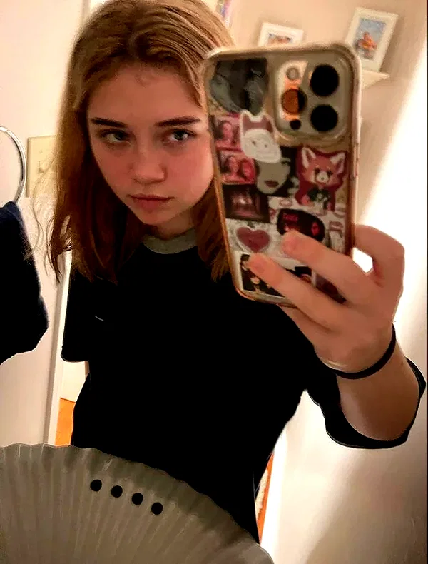 caitibugzz instagram image archive image