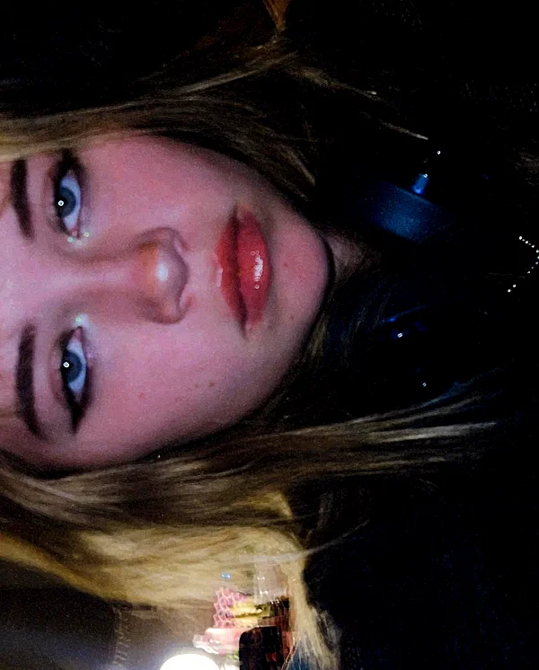 caitibugzz instagram image archive image