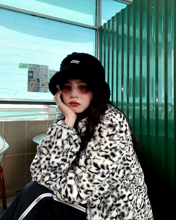 camlei_ instagram image archive image