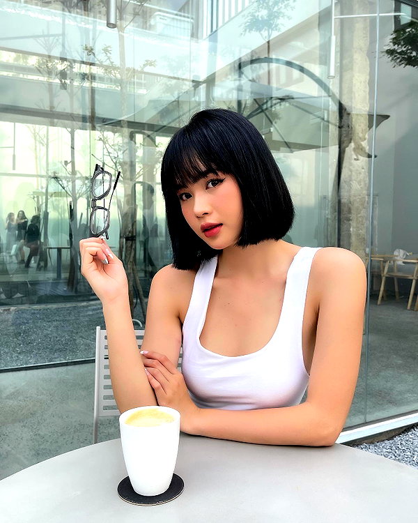 camlei_ instagram image archive image