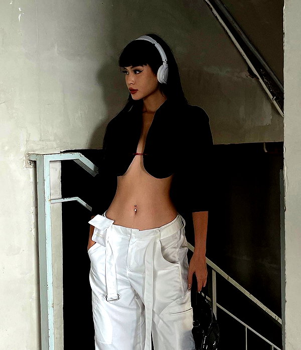 camlei_ instagram image archive image