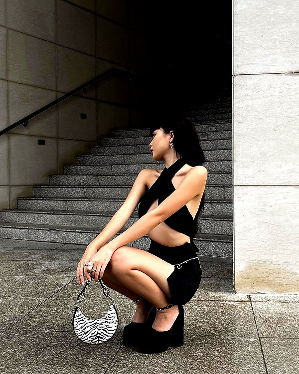 camlei_ instagram image archive image