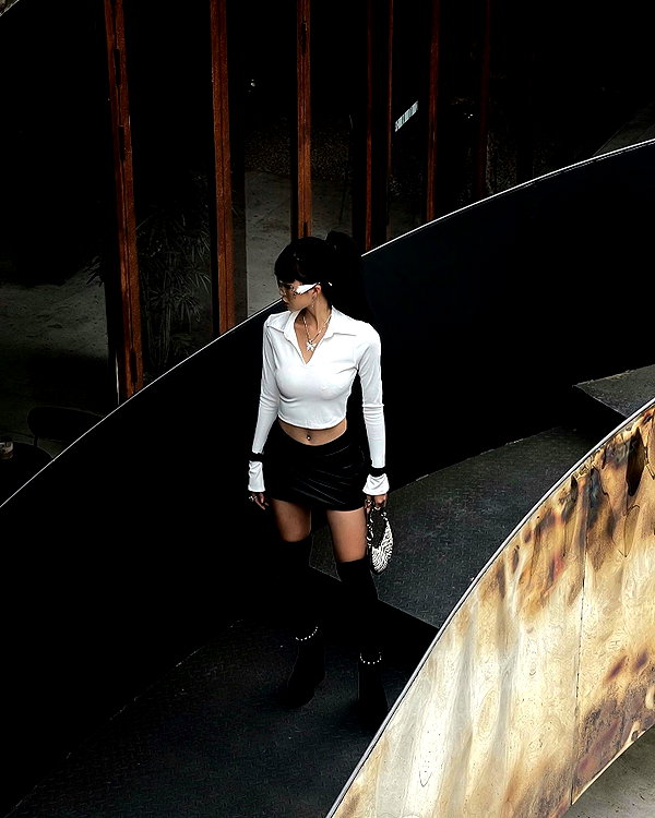 camlei_ instagram image archive image