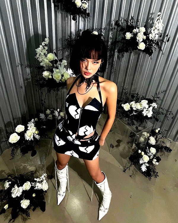 camlei_ instagram image archive image
