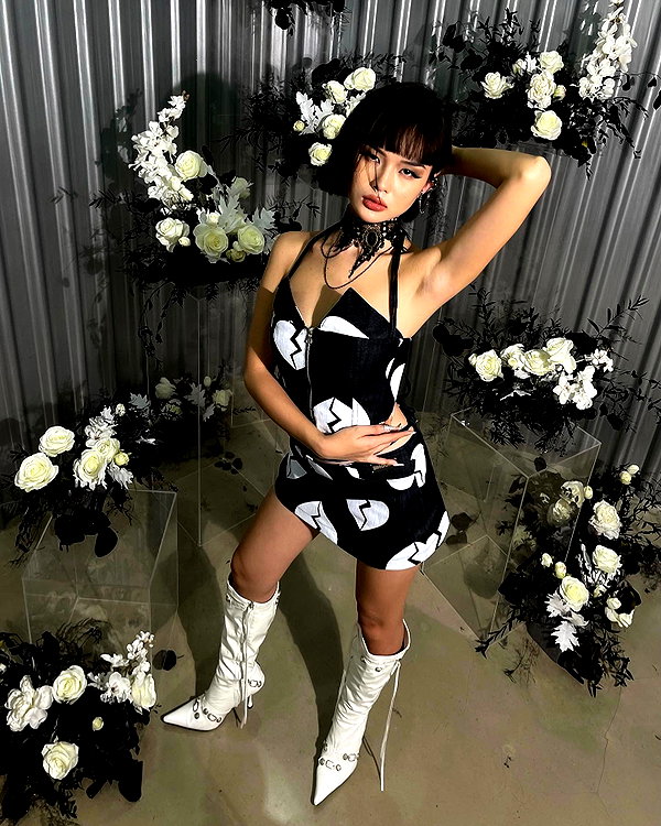 camlei_ instagram image archive image