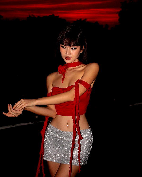 camlei_ instagram image archive image