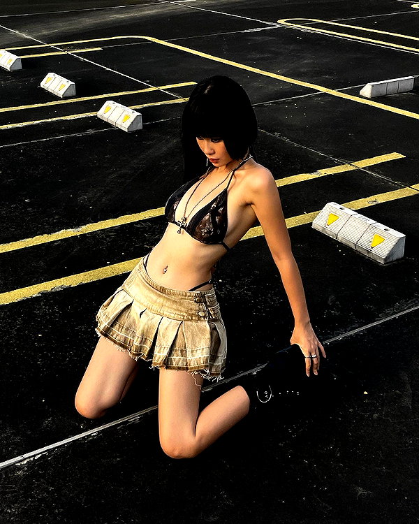 camlei_ instagram image archive image