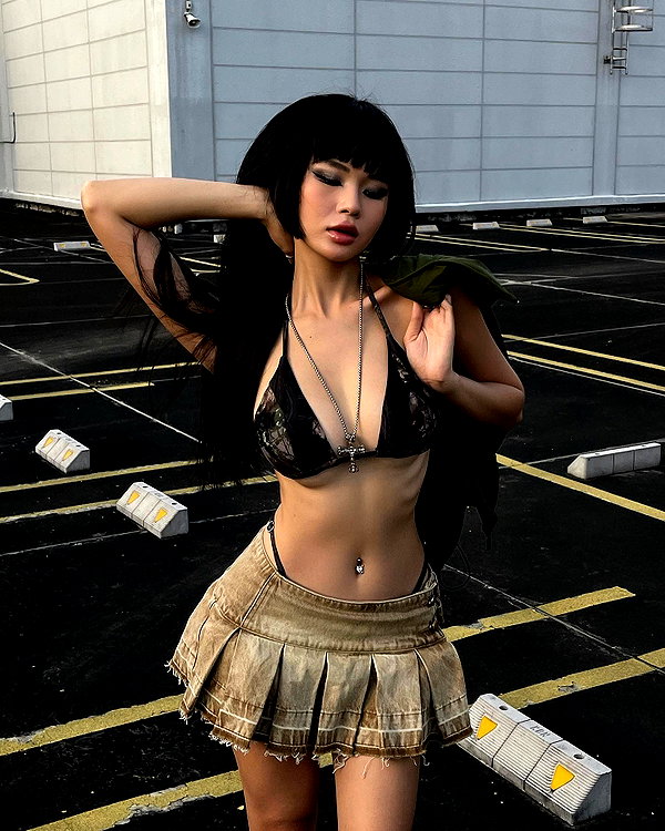 camlei_ instagram image archive image