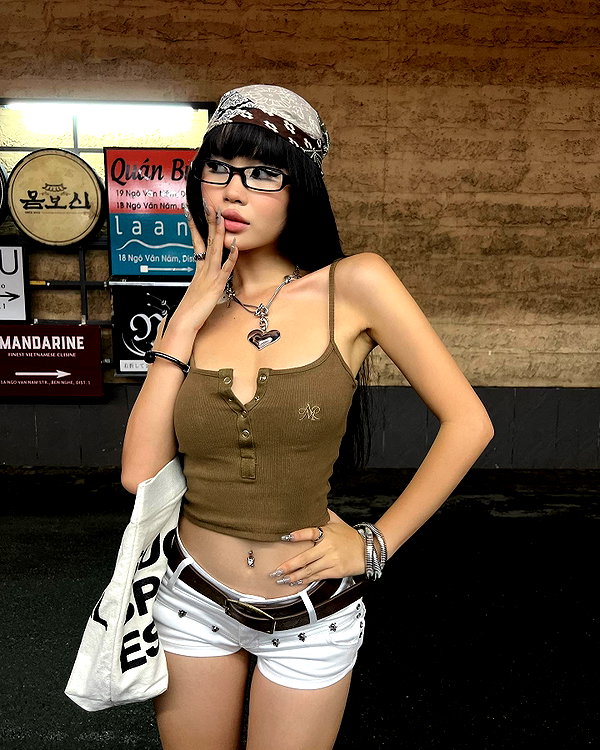 camlei_ instagram image archive image