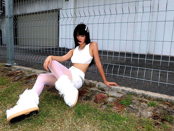 camlei_ instagram image archive image