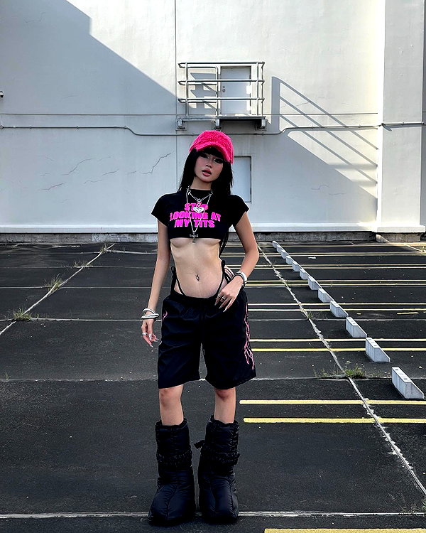 camlei_ instagram image archive image