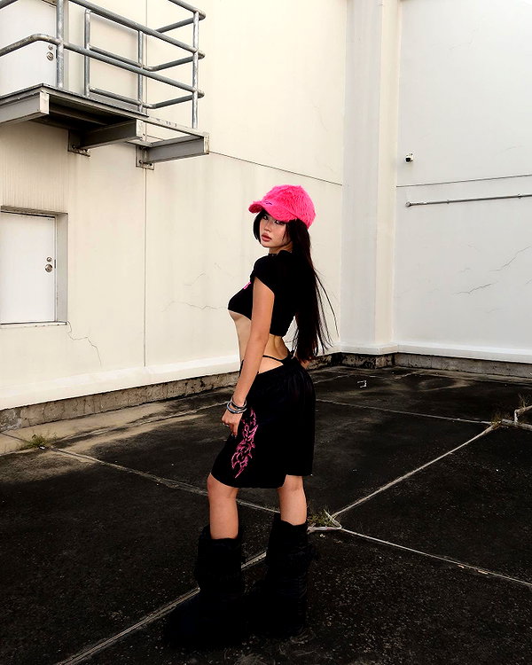 camlei_ instagram image archive image