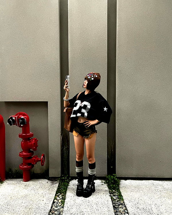camlei_ instagram image archive image