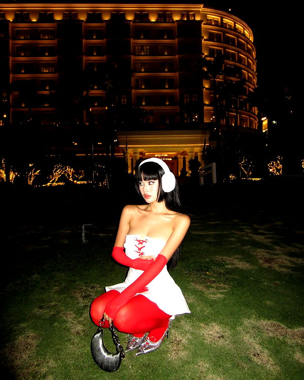 camlei_ instagram image archive image