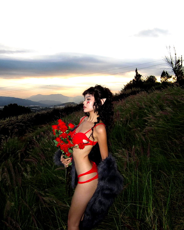 camlei_ instagram image archive image