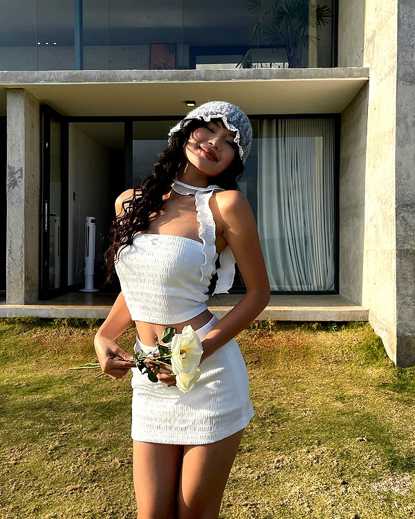 camlei_ instagram image archive image