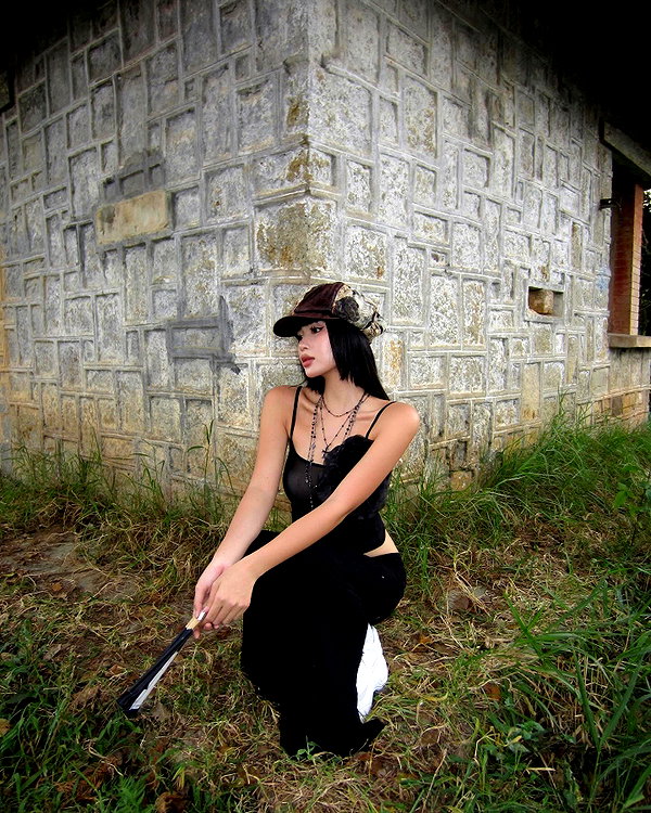 camlei_ instagram image archive image