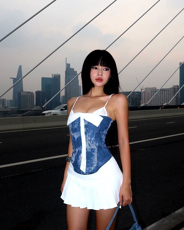 camlei_ instagram image archive image