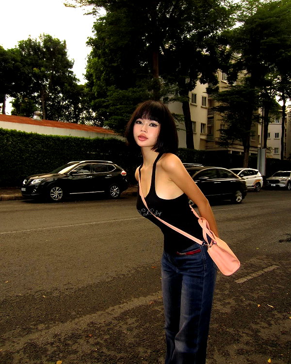 camlei_ instagram image archive image