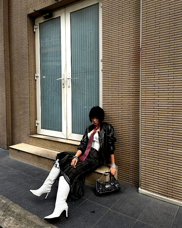 camlei_ instagram image archive image