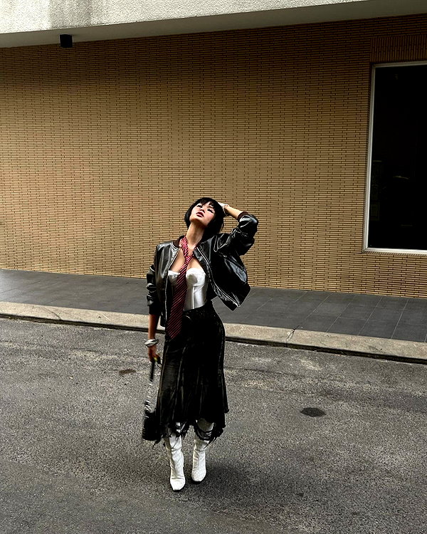 camlei_ instagram image archive image