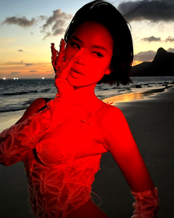 camlei_ instagram image archive image