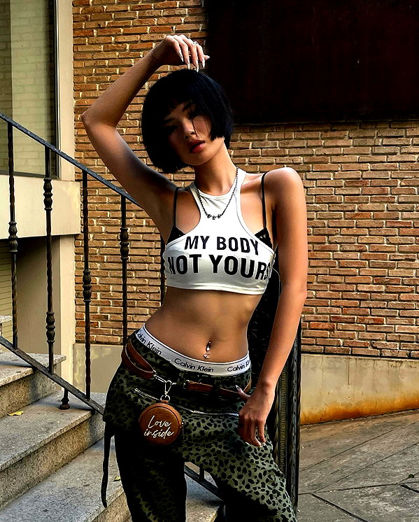camlei_ instagram image archive image